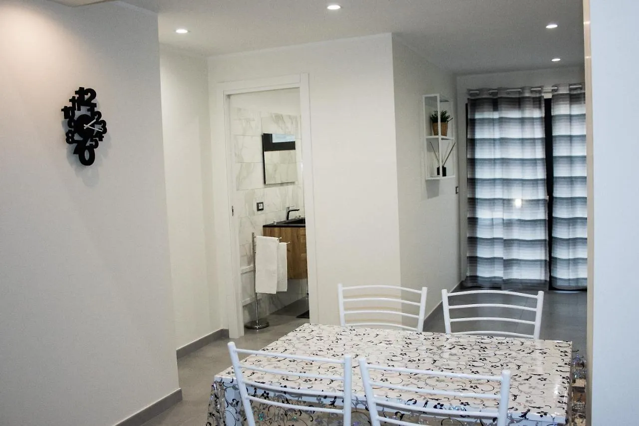 Suite Meghan Home Catania Appartamento